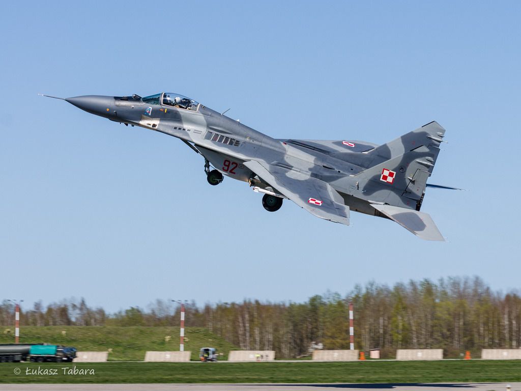 epmb-2015-04-21-mig-29m2_zpsw2dkgibv.jpg