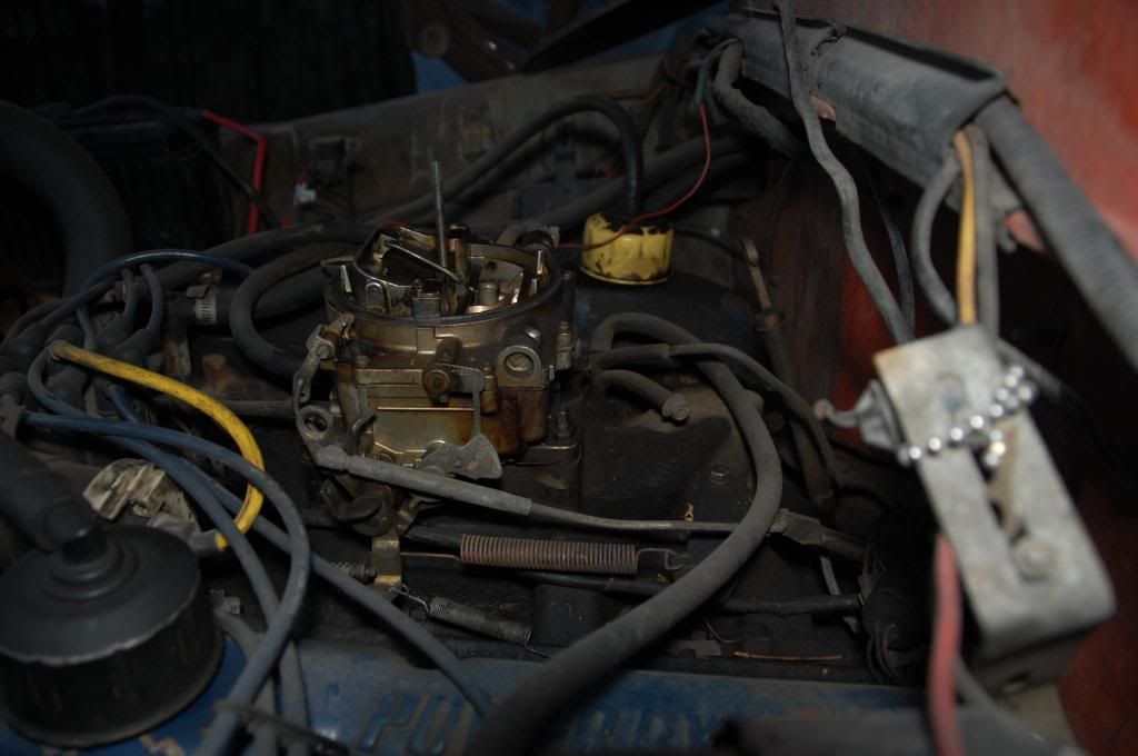 Vacuum Hose on a 390 with Holley 4 barrel engine. Ford Truck