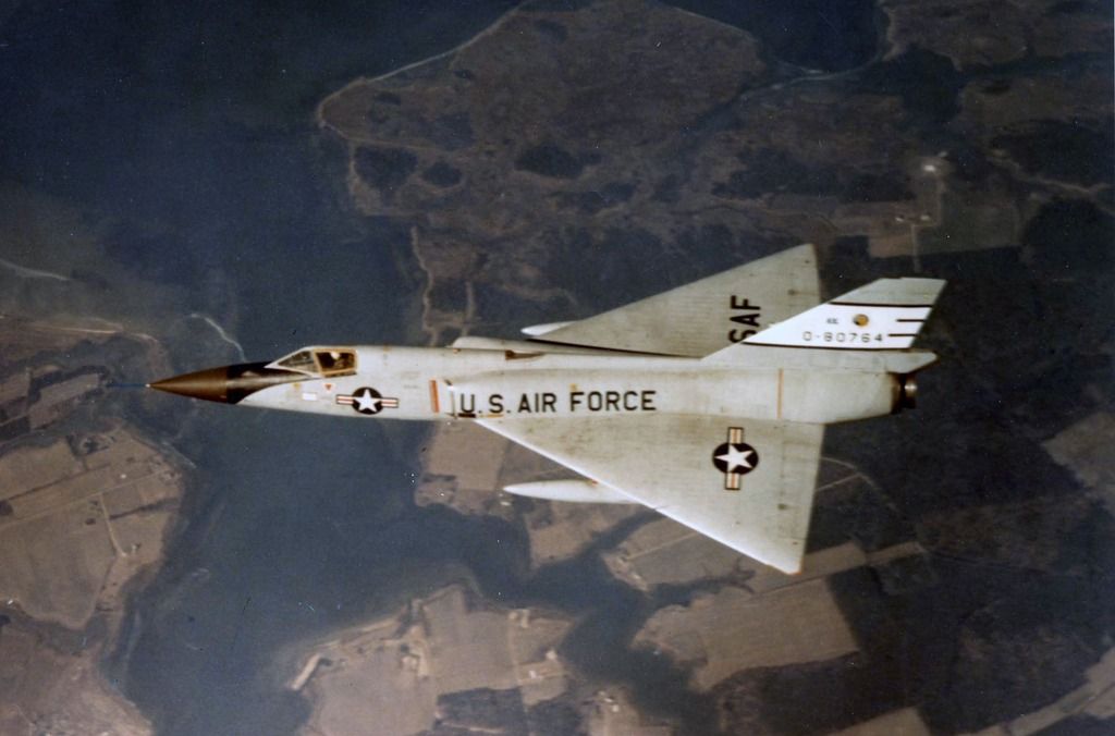 F-106A_from_top_zpswdf3jsdr.jpg