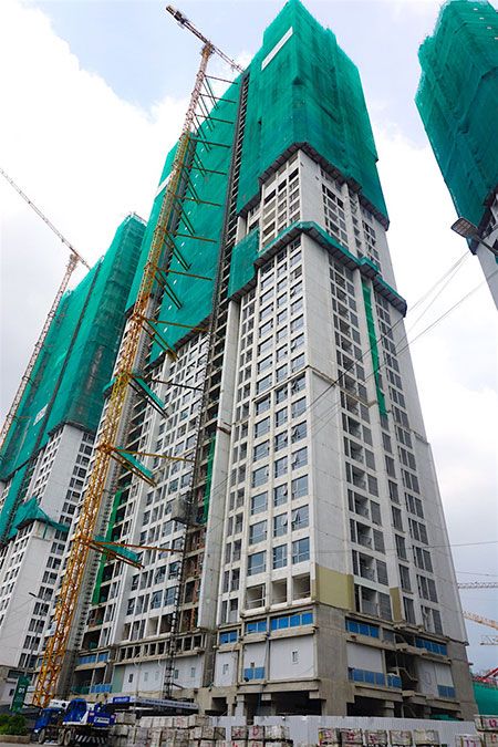 Tiến độ thi công tòa Landmark 2 (cập nhật ngày 10/10/2016): Đang lên sàn 49.