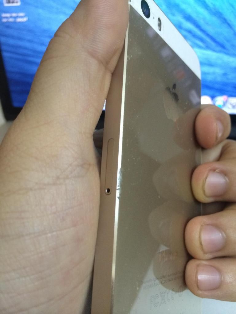 Cần bán Iphone 5s- 16GB- GOLD. Full Box. Bản QUỐC TẾ. giá hấp dẫn - 1